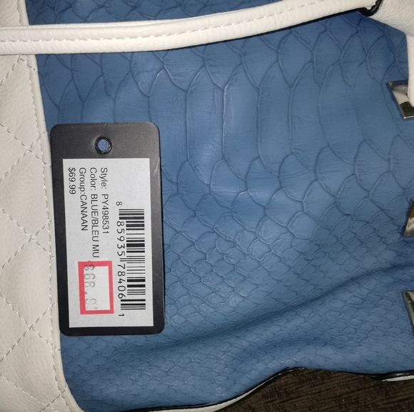 👜NWT guess Crossover purse - Picture 2 of 2